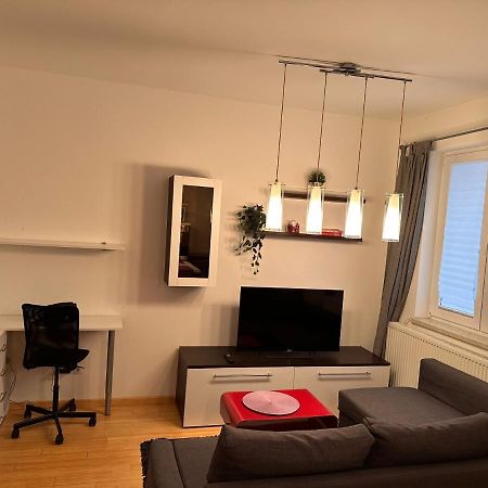 Apartman Lila Apartment Zagreb Bagian luar foto